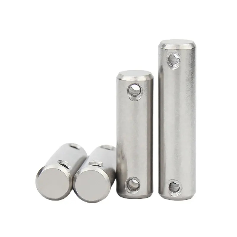 Pin clevis z otworem pinowym